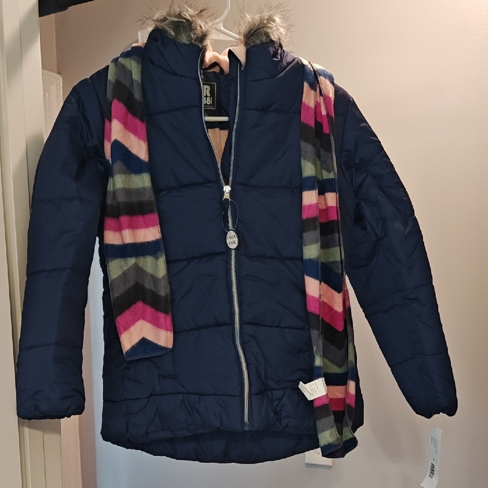 Rothschild Navy Puffer Jacket with Striped Scarf